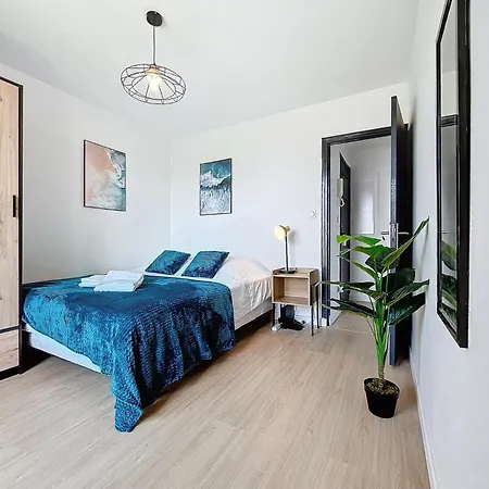 T3 Aurore 64 M2 Smarttv * טולוז