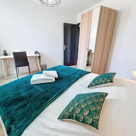 T3 Aurore 64 M2 Smarttv Apartament *