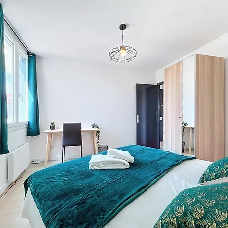 T3 Aurore 64 M2 Smarttv Apartament