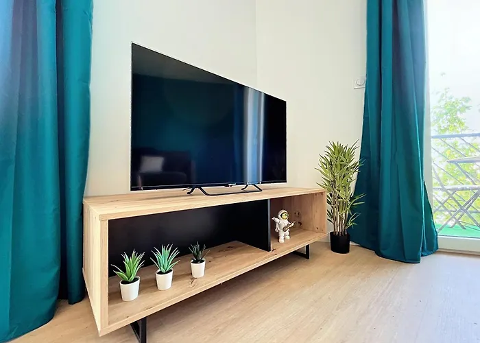 T3 Aurore 64 M2 Smarttv Appartement