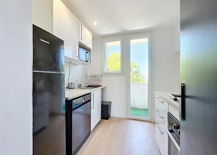 T3 Aurore 64 M2 Smarttv トゥールーズ